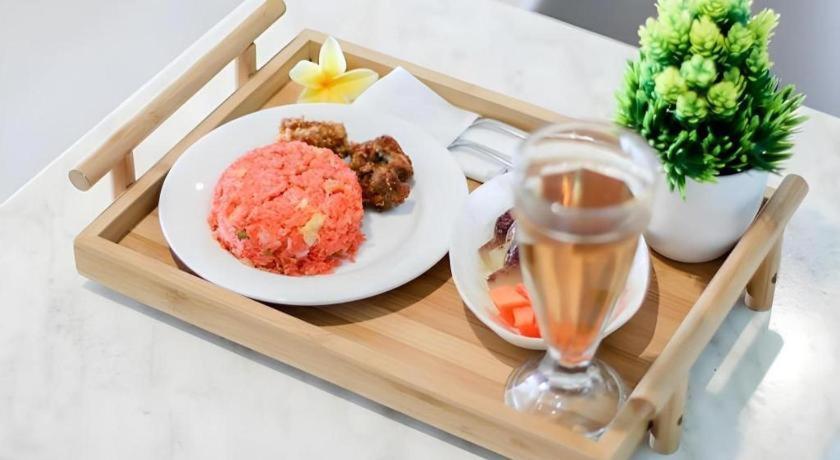 Makassar Beach Inn Hotel Makassar